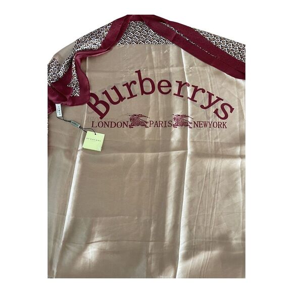 Burberry Scarf Shawl Wrap Stole Authentic BB Logo London Soie Silk 100% READ - Picture 1 of 16